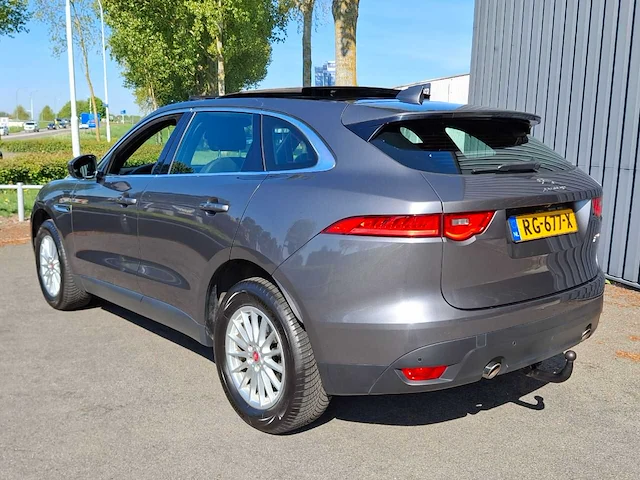 Jaguar - f-pace - 2.0 portfolio awd 25t - 2017 - 250pk - afbeelding 23 van  32