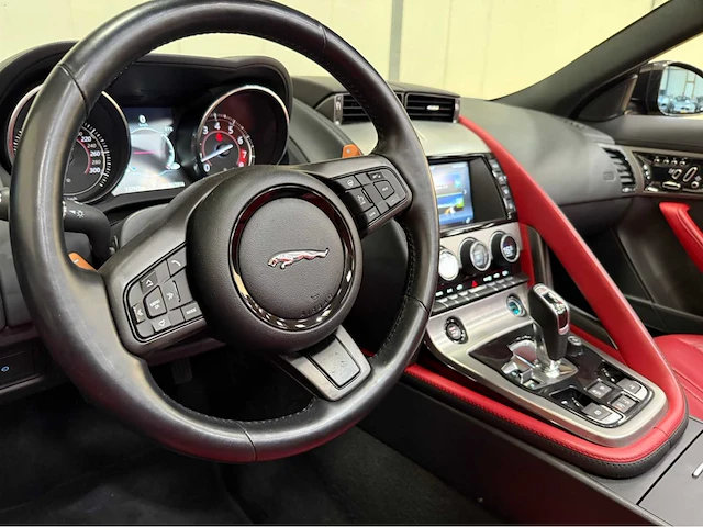 Jaguar - f-type - cabriolet - 3.0 v6 - personenauto - 2016 - afbeelding 18 van  39