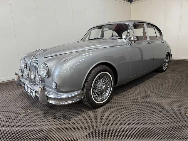 Jaguar - mk 2 - oldtimer - 1966 - afbeelding 34 van  42