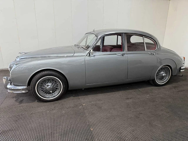 Jaguar - mk 2 - oldtimer - 1966 - afbeelding 40 van  42