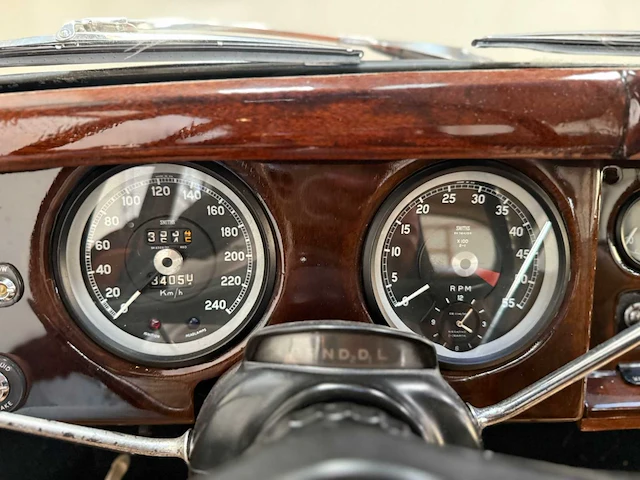 Jaguar - mk x - 4.2 - oldtimer - 1966 - afbeelding 6 van  38