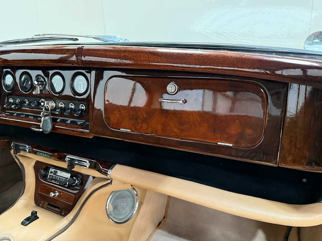 Jaguar - mk x - 4.2 - oldtimer - 1966 - afbeelding 9 van  38