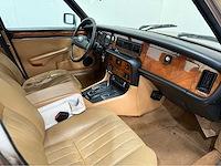 Jaguar - sovereign - xj 6 4.2 - serie 3 - oldtimer - 1983 - afbeelding 2 van  28