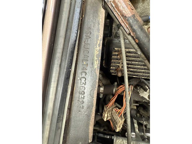 Jaguar - sovereign - xj 6 4.2 - serie 3 - oldtimer - 1983 - afbeelding 11 van  28