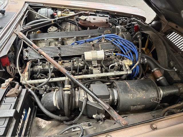 Jaguar - sovereign - xj 6 4.2 - serie 3 - oldtimer - 1983 - afbeelding 16 van  28