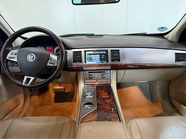 Jaguar - xf - personenauto - 2008 - afbeelding 3 van  30