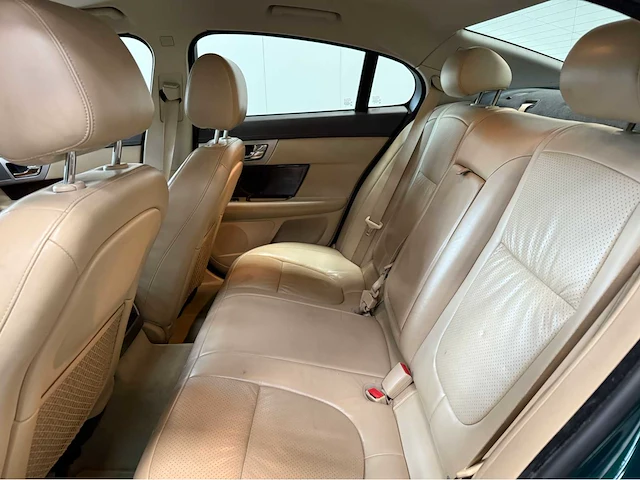 Jaguar - xf - personenauto - 2008 - afbeelding 7 van  30