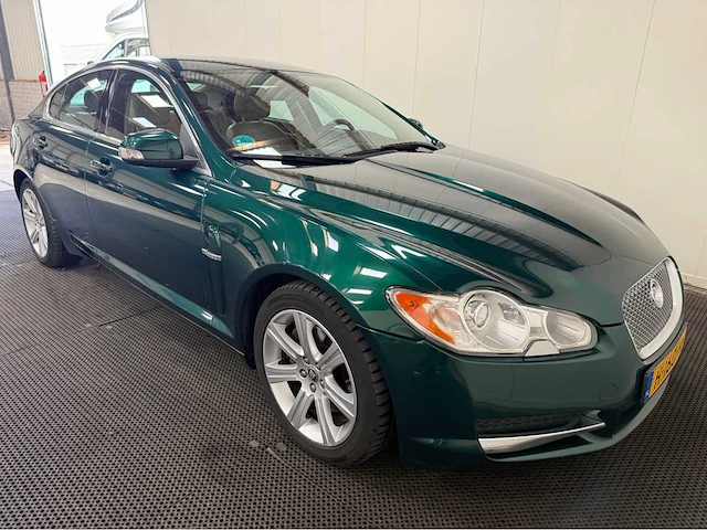 Jaguar - xf - personenauto - 2008 - afbeelding 27 van  30
