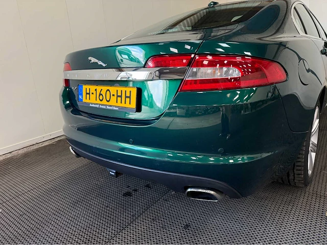 Jaguar - xf - personenauto - 2008 - afbeelding 30 van  30