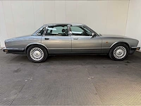Jaguar - xj - v12 - oldtimer - 1993 - afbeelding 2 van  31