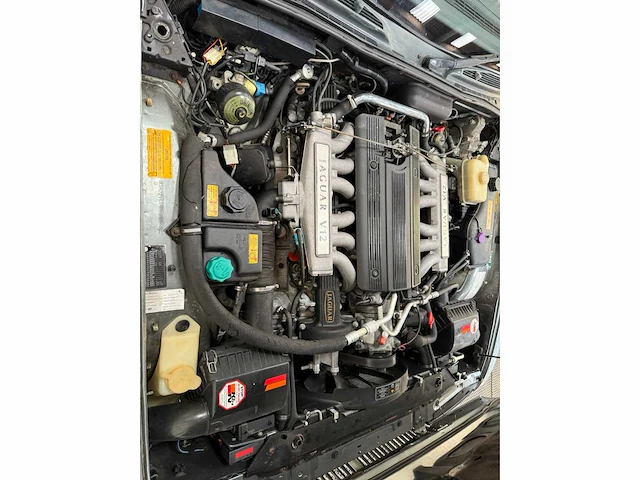 Jaguar - xj - v12 - oldtimer - 1993 - afbeelding 17 van  31