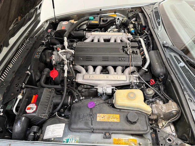 Jaguar - xj - v12 - oldtimer - 1993 - afbeelding 19 van  31