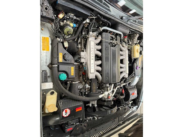Jaguar - xj - v12 - personenauto - 1993 - afbeelding 17 van  31