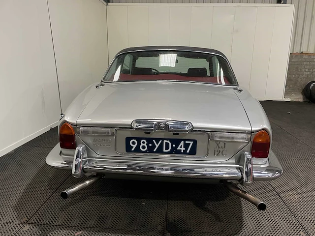 Jaguar - xj 12c - 5.3 v12 - coupe - oldtimer - 1976 - afbeelding 6 van  39