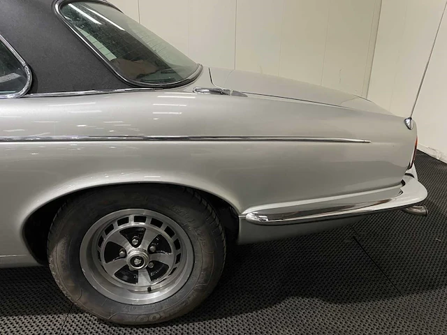 Jaguar - xj 12c - 5.3 v12 - coupe - oldtimer - 1976 - afbeelding 28 van  39