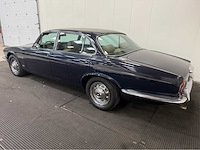 Jaguar - xj 6 - 4.2 l series 2 automatic - longdoor - oldtimer - 1977 - afbeelding 23 van  28