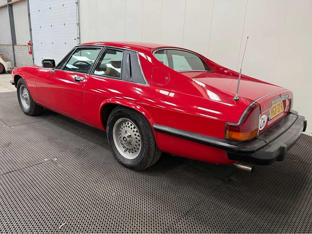 Jaguar - xjs - oldtimer - 1979 - afbeelding 3 van  35