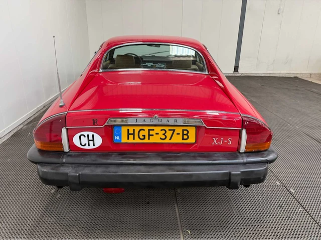 Jaguar - xjs - oldtimer - 1979 - afbeelding 35 van  35