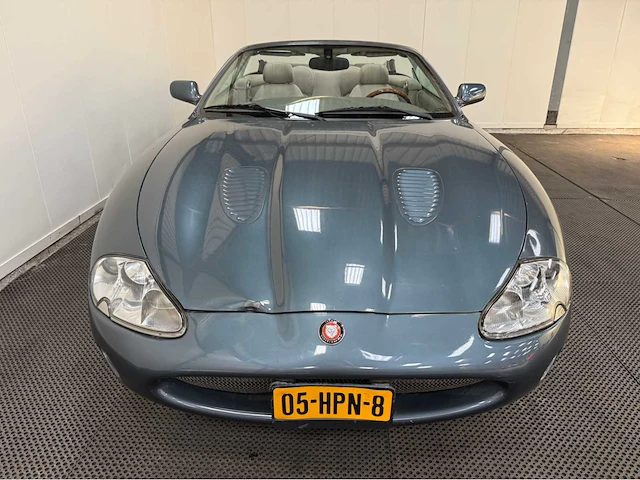 Jaguar - xkr - convertible - personenauto - 2001 - afbeelding 2 van  29