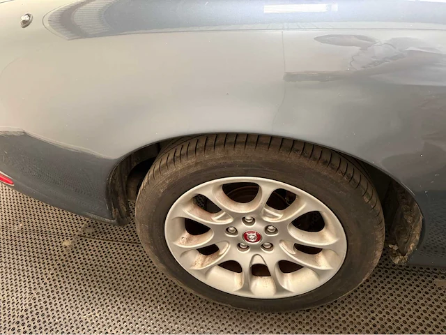 Jaguar - xkr - convertible - personenauto - 2001 - afbeelding 18 van  29
