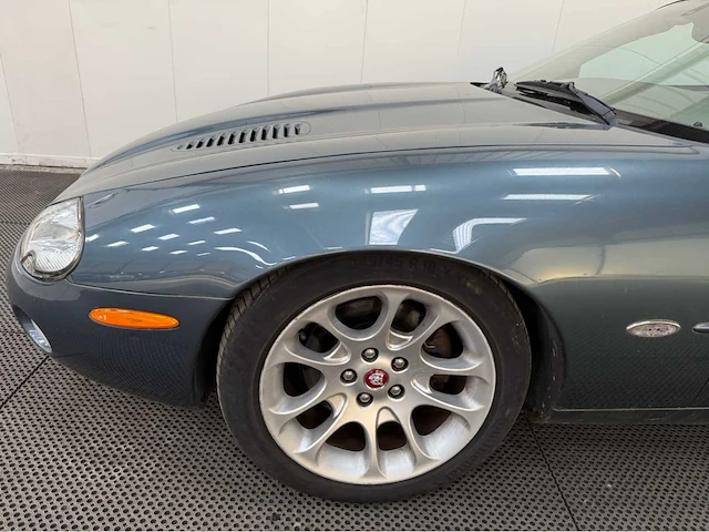 Jaguar - xkr - convertible - personenauto - 2001 - afbeelding 20 van  29