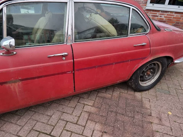 Jaguar 1974 xj2 4d v12 automaat, 2736 - afbeelding 4 van  19
