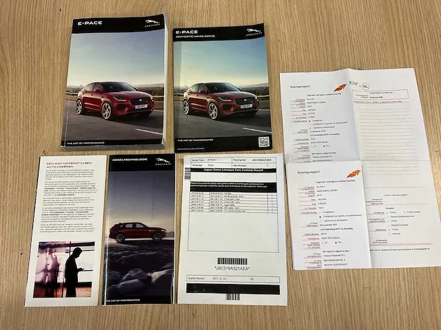Jaguar e-pace r-dynamic 2.0 p250 awd first edition 249pk 2018 orig-nl, rl-618-t - afbeelding 63 van  68