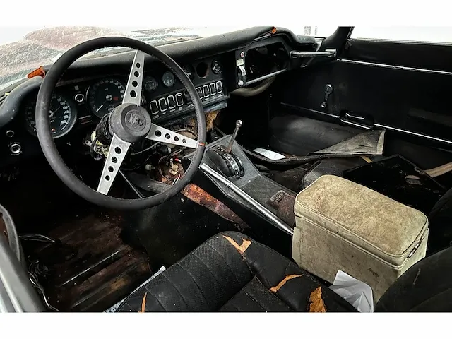 Jaguar e-type 5.3 v12 1972 -youngtimer- - afbeelding 11 van  31