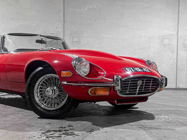 Jaguar e-type cabriolet series iii 5.3 v12 s3 272pk 1973, 67-ya-42 - afbeelding 5 van  52