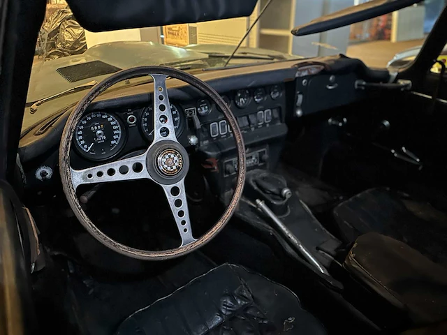 Jaguar e-type xke cabriolet 4.2 6-cilinder in lijn serie 1½ 1968 roadster - afbeelding 11 van  17