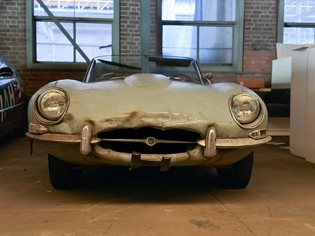 Jaguar e-type xke cabriolet 4.2 6-cilinder in lijn serie 1½ 1968 roadster - afbeelding 3 van  17
