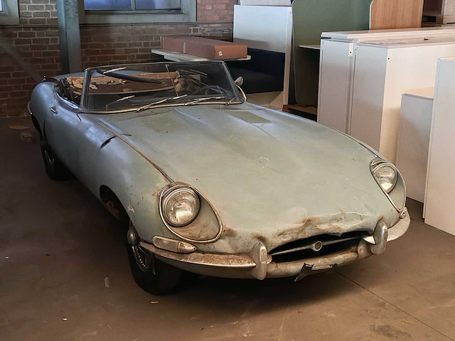 Jaguar e-type xke cabriolet 4.2 6-cilinder in lijn serie 1½ 1968 roadster - afbeelding 6 van  17
