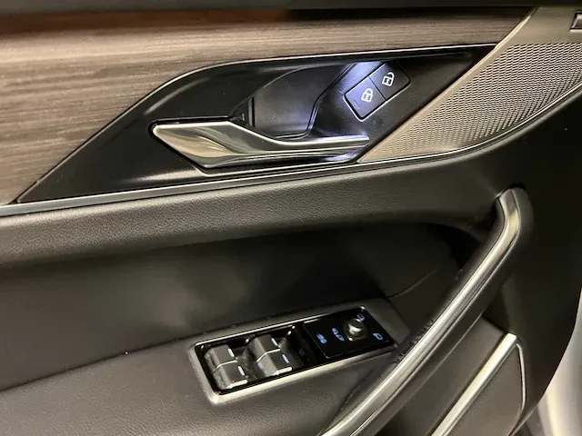 Jaguar f-pace 2.0 p250 r-dynamic s 250pk 2021 -facelift-, p-100-zg - afbeelding 43 van  64