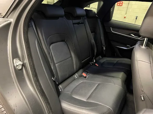Jaguar f-pace 2.0 p250 r-dynamic s 250pk 2021 -facelift-, p-100-zg - afbeelding 52 van  64