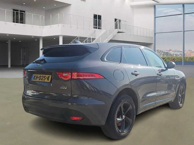 Jaguar f-pace 2.0 portf. awd 20d , ; kh-025-k peter naar kijken !!!!!! - afbeelding 13 van  19