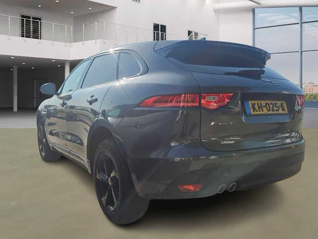 Jaguar f-pace 2.0 portf. awd 20d , ; kh-025-k peter naar kijken !!!!!! - afbeelding 14 van  19
