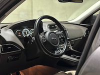 Jaguar f-pace 2.0 portfolio awd 20d 179pk 2017, nl-229-d - afbeelding 13 van  46