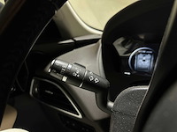 Jaguar f-pace 2.0 portfolio awd 20d 179pk 2017, nl-229-d - afbeelding 19 van  46