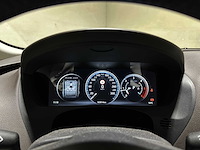 Jaguar f-pace 2.0 portfolio awd 20d 179pk 2017, nl-229-d - afbeelding 21 van  46