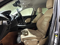 Jaguar f-pace 2.0 portfolio awd 20d 179pk 2017, nl-229-d - afbeelding 29 van  46