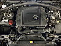 Jaguar f-pace 2.0 portfolio awd 20d 179pk 2017, nl-229-d - afbeelding 40 van  46