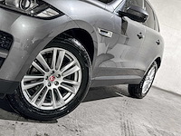 Jaguar f-pace 2.0 portfolio awd 20d 179pk 2017, nl-229-d - afbeelding 34 van  46