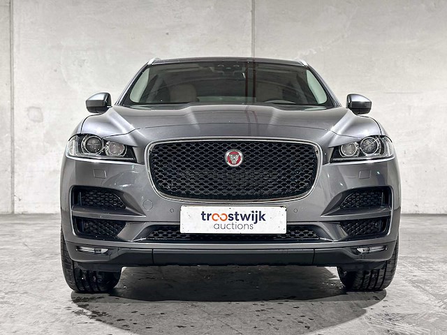 Jaguar f-pace 2.0 portfolio awd 20d 179pk 2017, nl-229-d - afbeelding 43 van  46