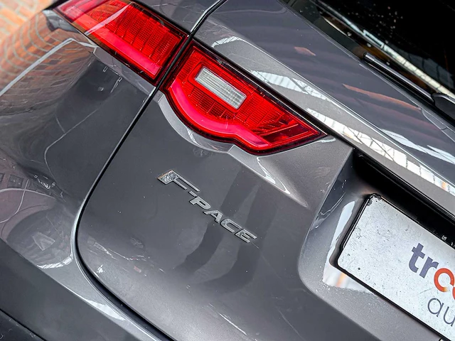 Jaguar f-pace 2.0 portfolio awd 20d 2016 (origineel nederlands) - afbeelding 6 van  63