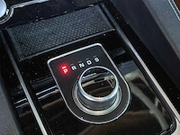 Jaguar f-pace 2.0 portfolio awd 20d 2016 (origineel nederlands) - afbeelding 25 van  63