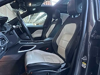 Jaguar f-pace 2.0 portfolio awd 20d 2016 (origineel nederlands) - afbeelding 37 van  63