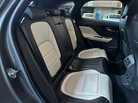 Jaguar f-pace 2.0 portfolio awd 20d 2016 (origineel nederlands) - afbeelding 50 van  63