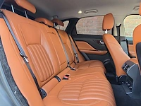 Jaguar f-pace 2.0 portfolio awd 20d | nd-391-g - afbeelding 18 van  27