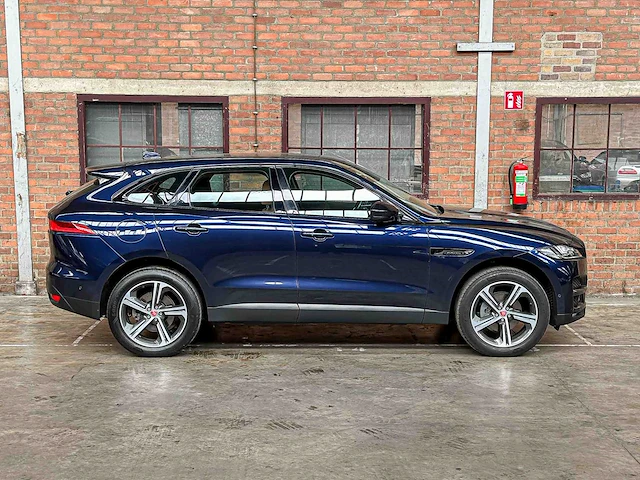 Jaguar f-pace 2.0 portfolio awd 25d 241pk 2017, sv-524-b - afbeelding 2 van  47