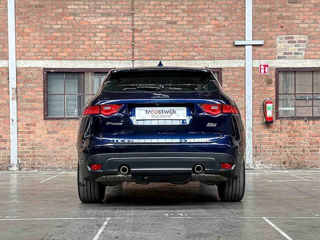 Jaguar f-pace 2.0 portfolio awd 25d 241pk 2017, sv-524-b - afbeelding 5 van  47